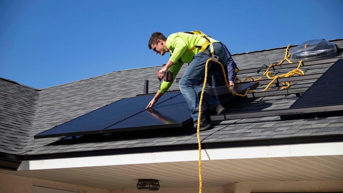 Solar panel installation — image 2
